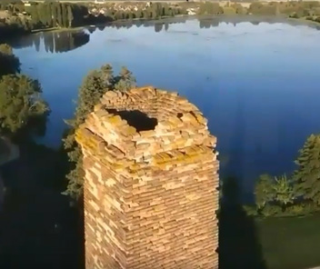 Image montrant la cheminée de Mareuil